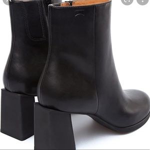 Camper Lea short ankle boot